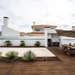 Villa - Pool, Bbq And Boule/petanque *