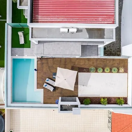 Villa - Pool, Bbq And Boule/petanque Nazare