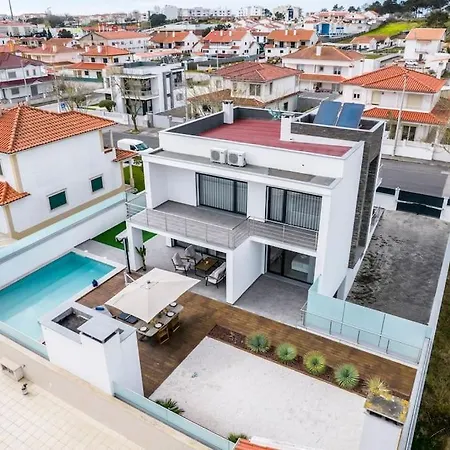 Vila - Pool, Bbq And Boule/petanque Nazaré