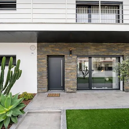 - Pool, Bbq And Boule/petanque וילה נאזרה