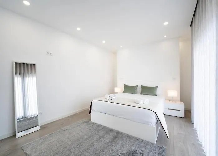 - Pool, Bbq And Boule/petanque וילה נאזרה